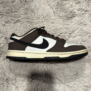 Men's Brown white and black jordans